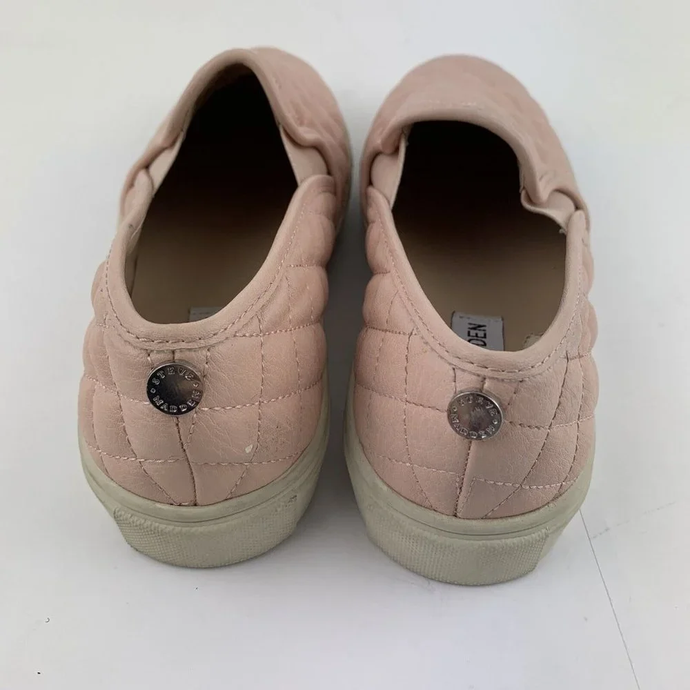 Steve Madden Womens Pink Blush‎ Quilted Slip On Shoes Size 6